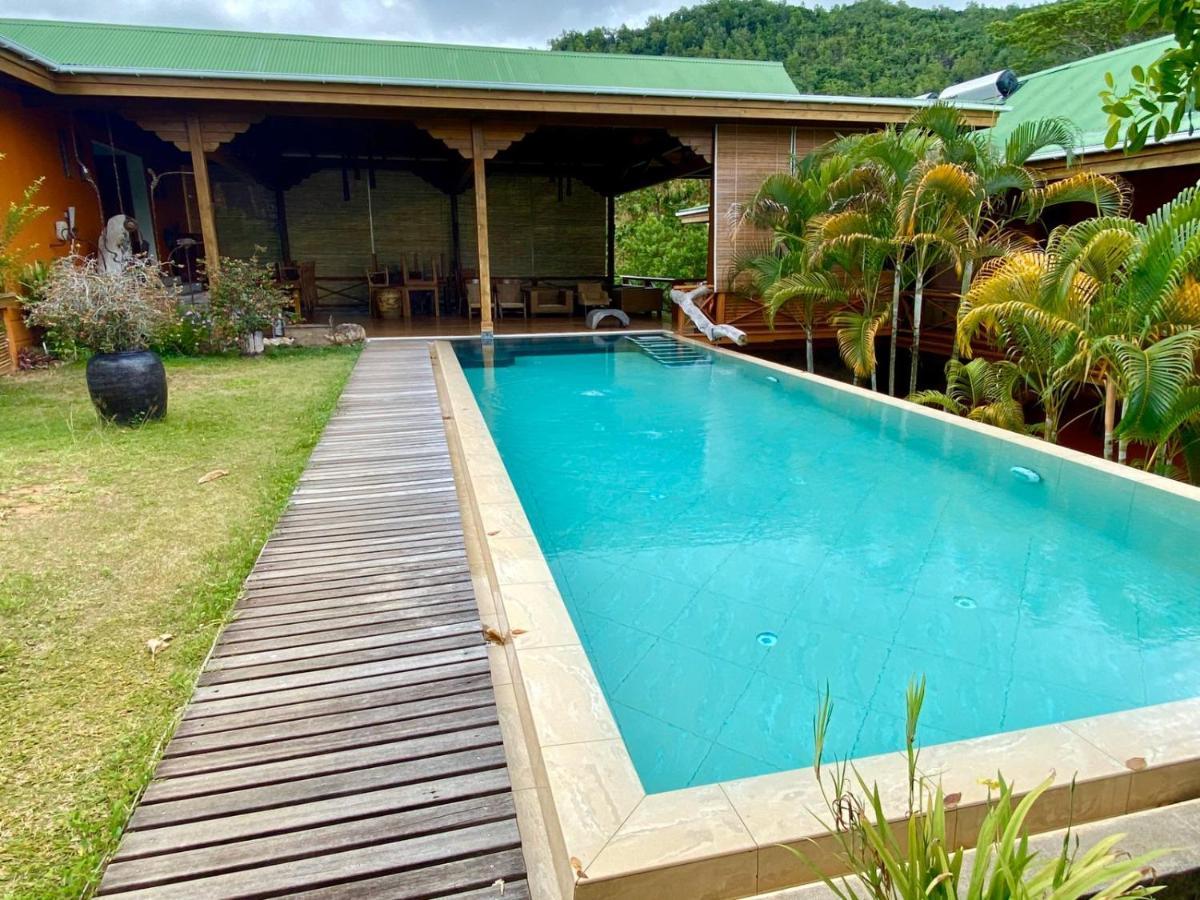 Waterfall Accomodation Port Glaud Εξωτερικό φωτογραφία