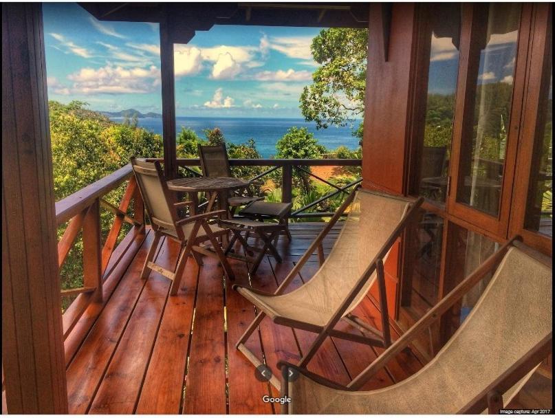 Waterfall Accomodation Port Glaud Εξωτερικό φωτογραφία